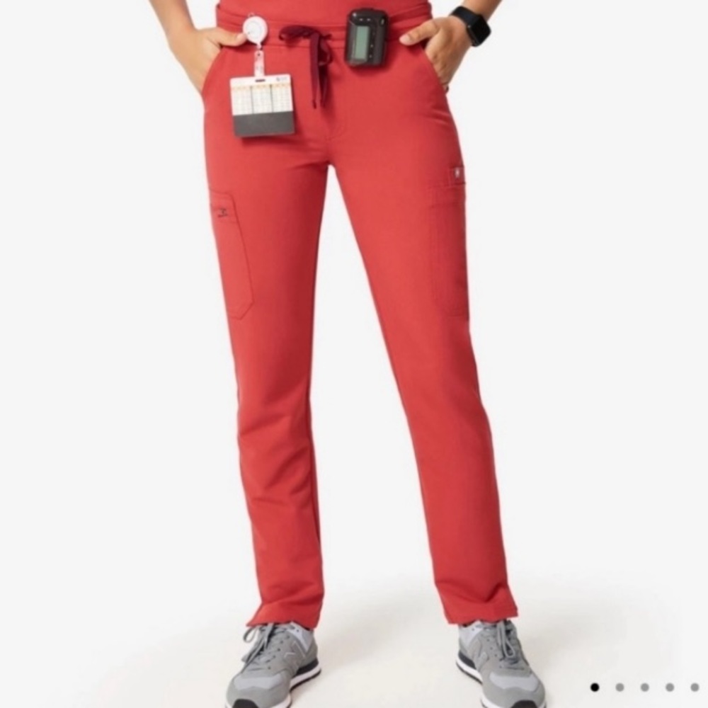 LIMITED EDITION COLOR! FIGS Yola Scrub Pant